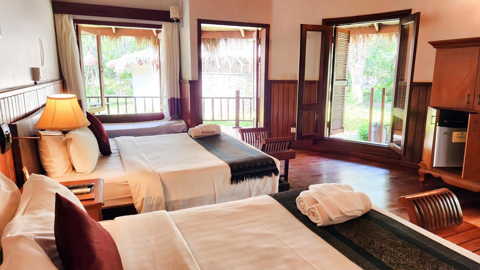 Nataya Round House Coral Bay Resort Kampot Buitenkant foto