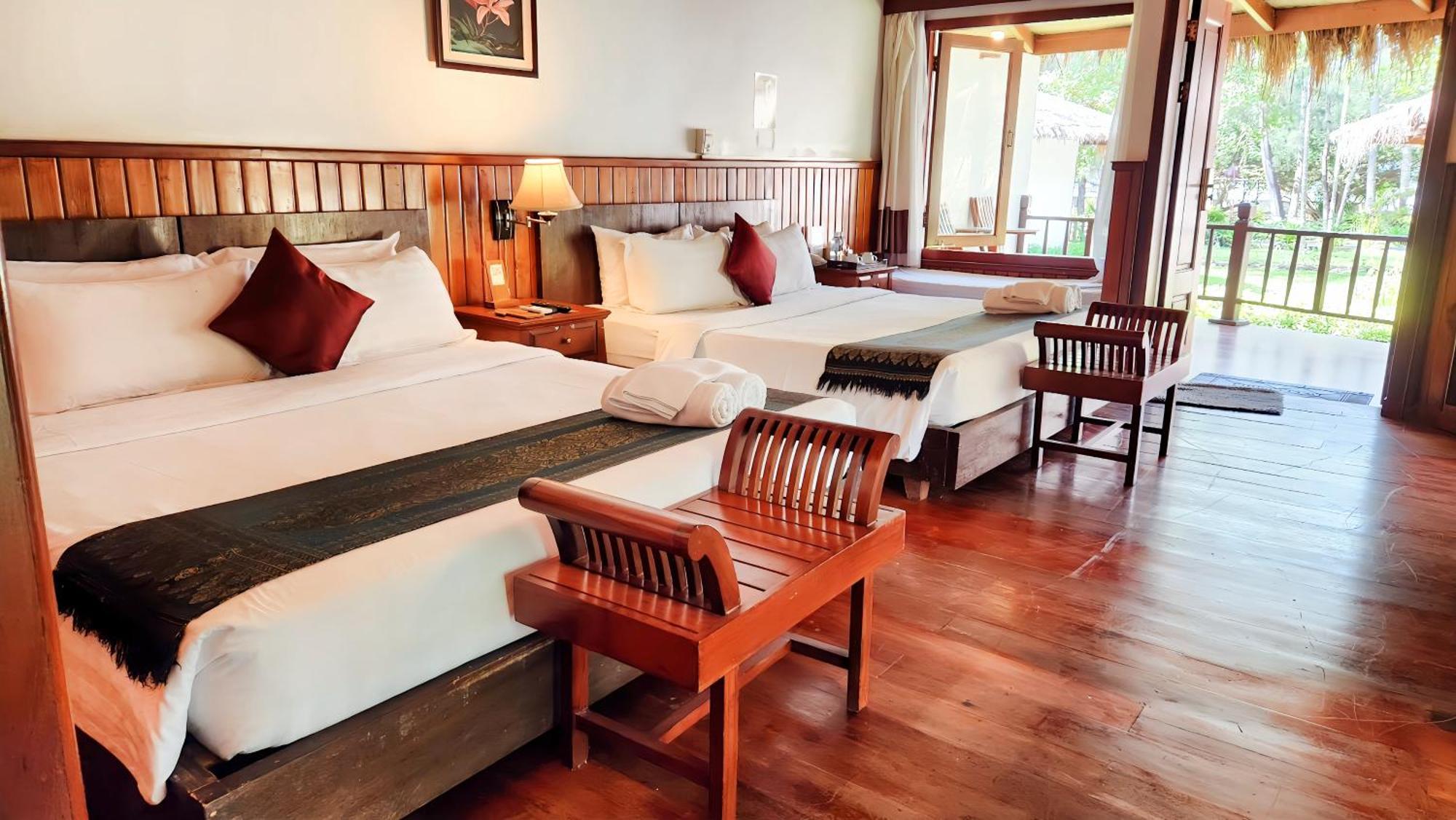Nataya Round House Coral Bay Resort Kampot Buitenkant foto