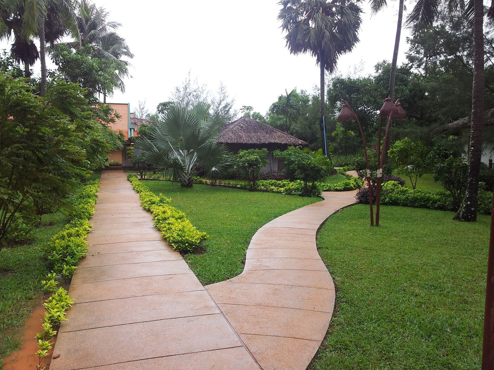 Nataya Round House Coral Bay Resort Kampot Buitenkant foto